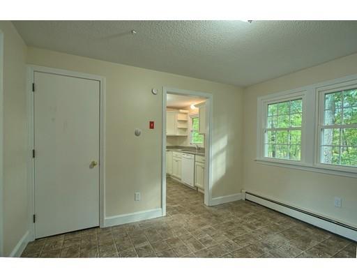 108 Main St, Townsend, MA 01469 photo 9