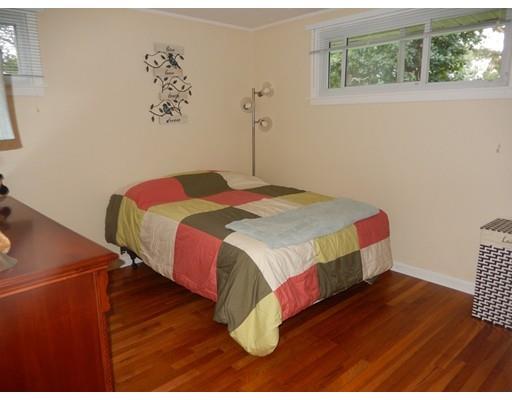 786 Bradley, Springfield, MA 01109 photo 10