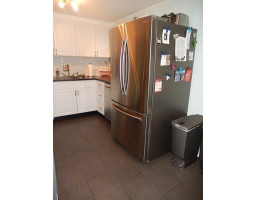 786 Bradley, Springfield, MA 01109 photo 6