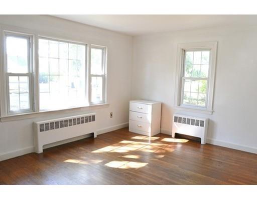 58 13th St, Attleboro, MA 02703 photo 16