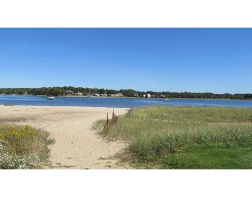 1 Reynolds Ave, Wareham, MA 02571 photo 4