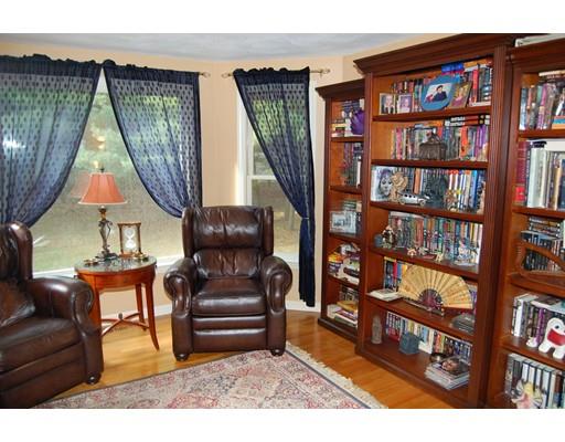 5 Harrison Pl, Franklin, MA 02038 photo 11