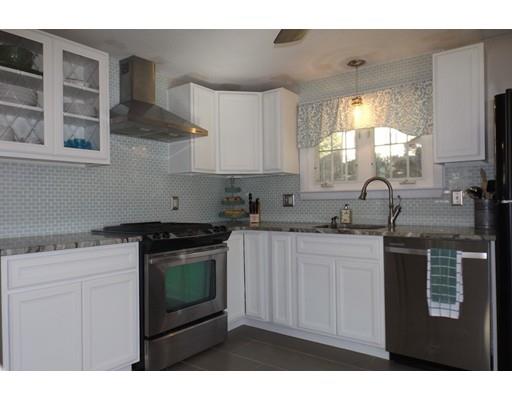 1 Echo Ave, Beverly, MA 01915 photo 3