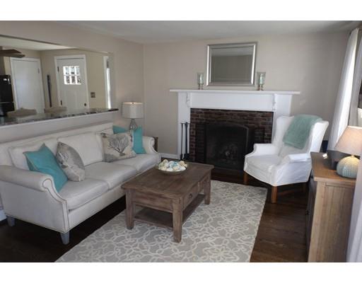 1 Echo Ave, Beverly, MA 01915 photo 2