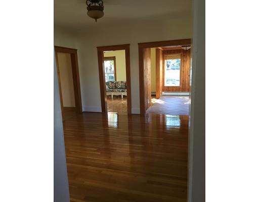72 Centre St, Winthrop, MA 02152 photo 4