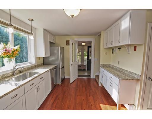 29 Milford St, Upton, MA 01568 photo 5