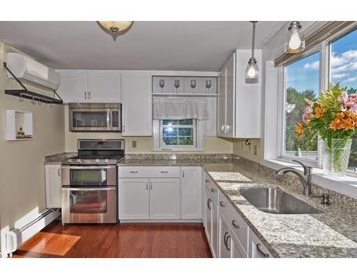 29 Milford St, Upton, MA 01568 photo 3