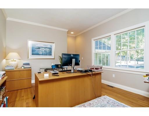 5 Devonshire Dr, Canton, MA 02021 photo 9