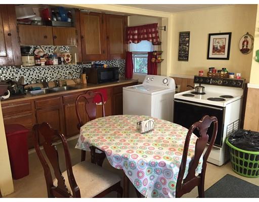 12 Hacker St, Worcester, MA 01603 photo 2