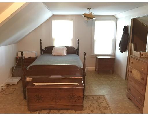 12 Hacker St, Worcester, MA 01603 photo 4