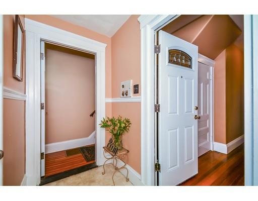 162 Walnut St, Somerville, MA 02145 photo 3