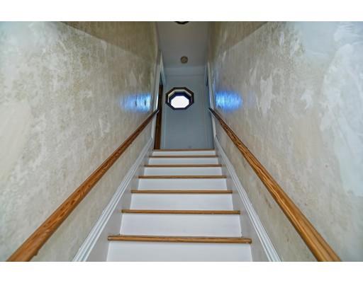 11 Hillside Ct, Gloucester, MA 01930 photo 14