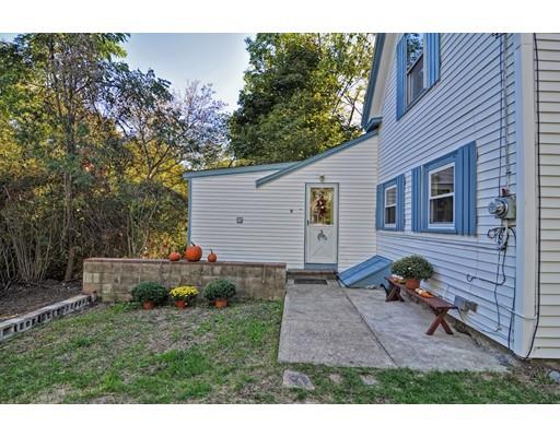 11 Hillside Ct, Gloucester, MA 01930 photo 3