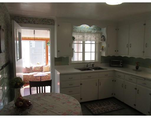 31 Grenada St, Worcester, MA 01602 photo 10