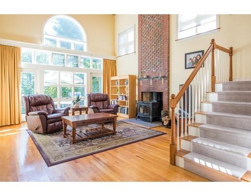 14 Lantern Rd, Framingham, MA 01702 photo 11