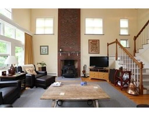 14 Lantern Rd, Framingham, MA 01702 photo 12