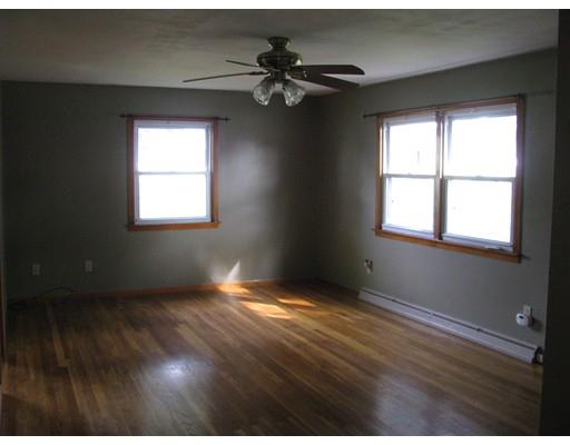 6 Sunset Dr, Chicopee, MA 01020 photo 11