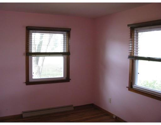 6 Sunset Dr, Chicopee, MA 01020 photo 13