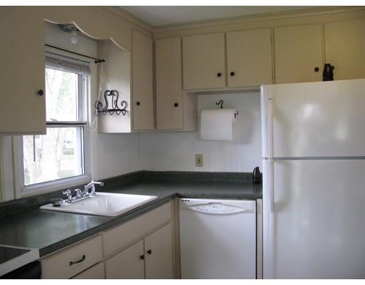 6 Sunset Dr, Chicopee, MA 01020 photo 6