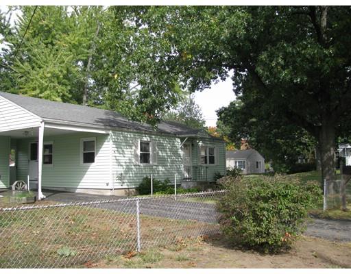 6 Sunset Dr, Chicopee, MA 01020 photo 3