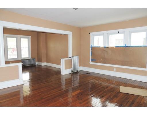 280 Wilbraham Rd, Springfield, MA 01109 photo 4