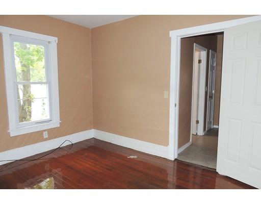 280 Wilbraham Rd, Springfield, MA 01109 photo 11