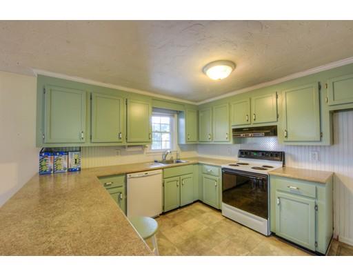 19 Seabreeze Dr, Bourne, MA 02532 photo 4
