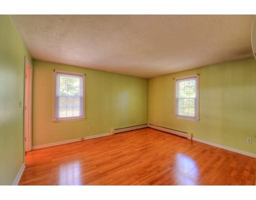 19 Seabreeze Dr, Bourne, MA 02532 photo 11