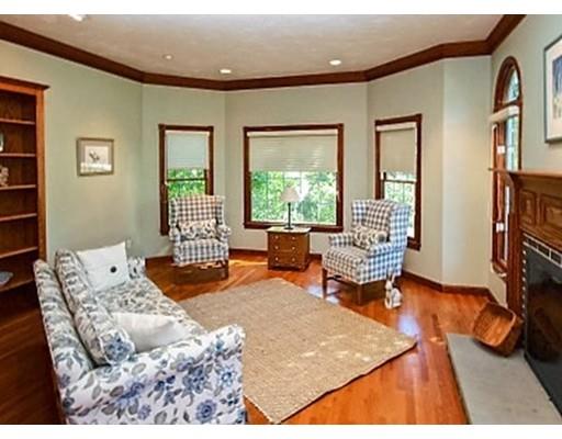 11 Goss Pond Rd, Upton, MA 01568 photo 5