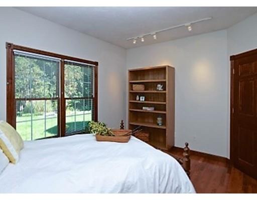 11 Goss Pond Rd, Upton, MA 01568 photo 19