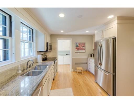 136 Flagg St, Worcester, MA 01609 photo 17