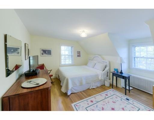136 Flagg St, Worcester, MA 01609 photo 24