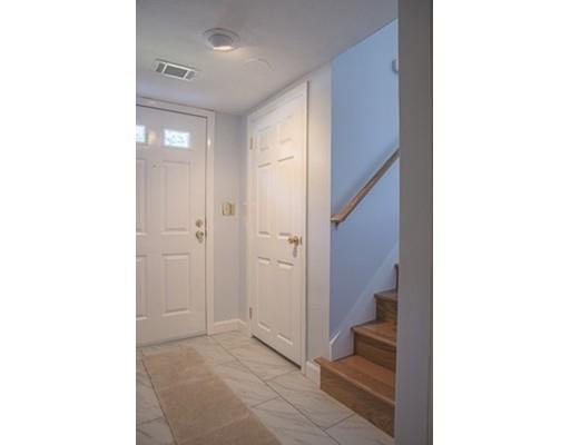 23 Randy Rd, Framingham, MA 01701 photo 4