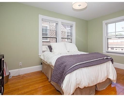 115 Walnut St #2, Brookline, MA 02445 photo 9