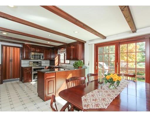 19 Greenleaf Dr, Danvers, MA 01923 photo 4