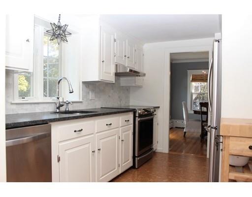 55 Hobart St, Hingham, MA 02043 photo 2