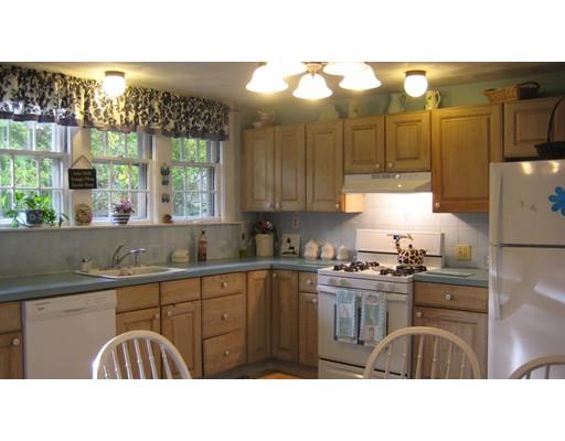 9 Squam Rock Rd, Gloucester, MA 01930 photo 3