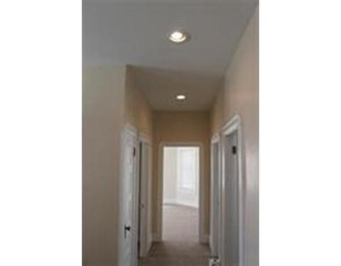 42 Buffinton St, Fall River, MA 02721 photo 5