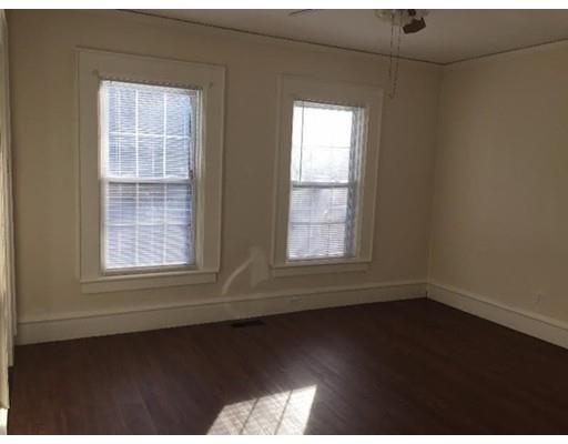 101 Main St, Upton, MA 01568 photo 9