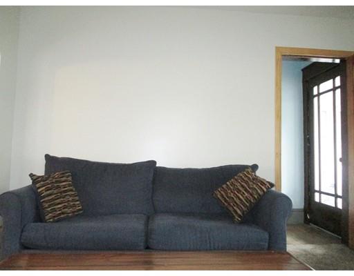 34 Beverly St, Chicopee, MA 01013 photo 13