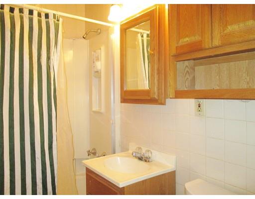 34 Beverly St, Chicopee, MA 01013 photo 15