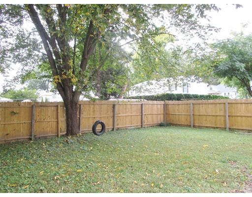 34 Beverly St, Chicopee, MA 01013 photo 16