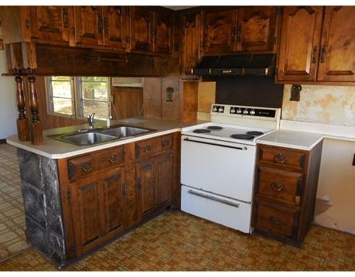 70 Eagle St, Ware, MA 01082 photo 7