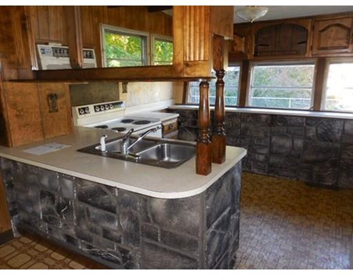 70 Eagle St, Ware, MA 01082 photo 8