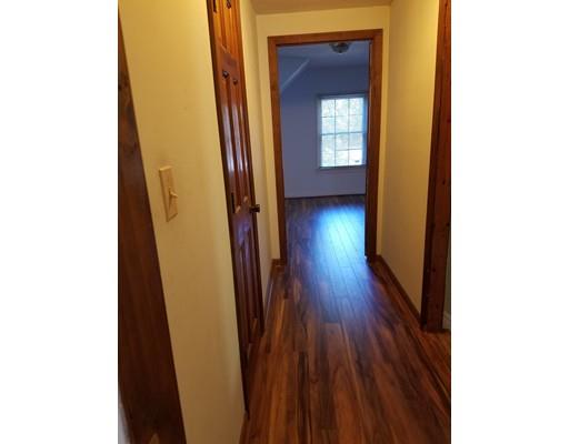 19 Emmet St, Springfield, MA 01119 photo 7