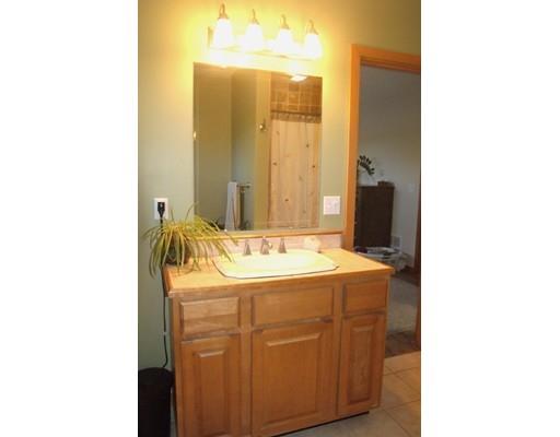 30 Horne Dr, Sutton, MA 01590 photo 17