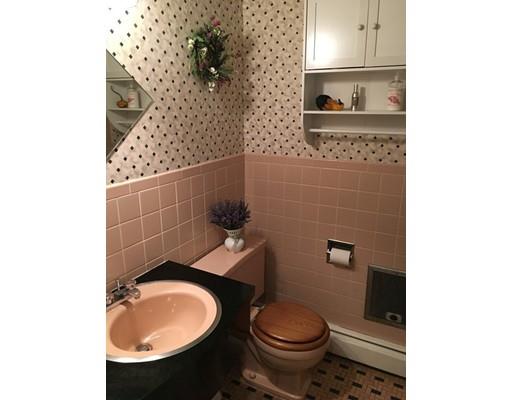 18 Rustic Dr, Worcester, MA 01609 photo 14