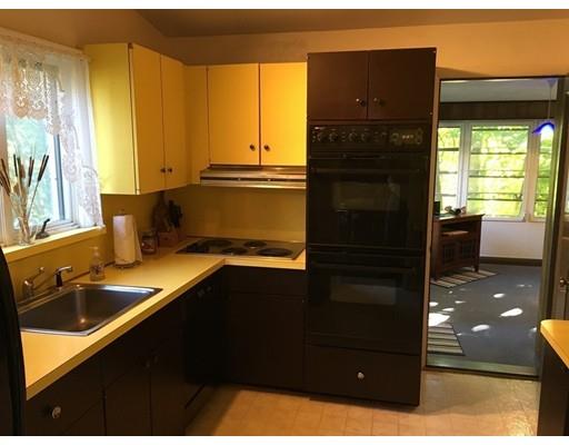 18 Rustic Dr, Worcester, MA 01609 photo 10
