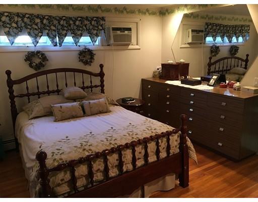 18 Rustic Dr, Worcester, MA 01609 photo 16