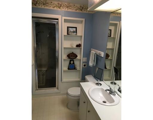 18 Rustic Dr, Worcester, MA 01609 photo 13